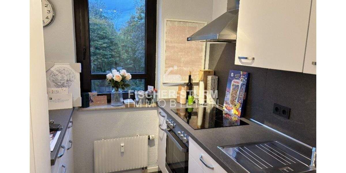 Etagenwohnung Düsseldorf Oberkassel - 2 Zimmer, 58 m&sup2;, 329.000&euro; | Angebot:25702080