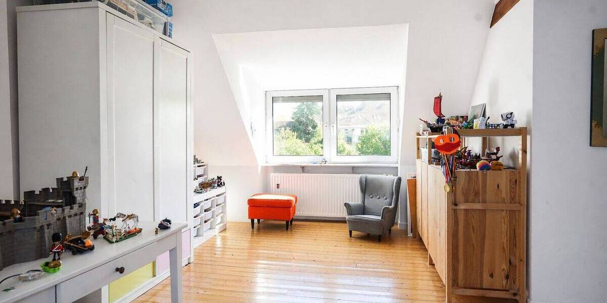 Reihenmittelhaus Krefeld / Dießem/Lehmheide Dießem/Lehmheide - 4 Zimmer, 126 m&sup2;, 329.000&euro; | Angebot:26543951