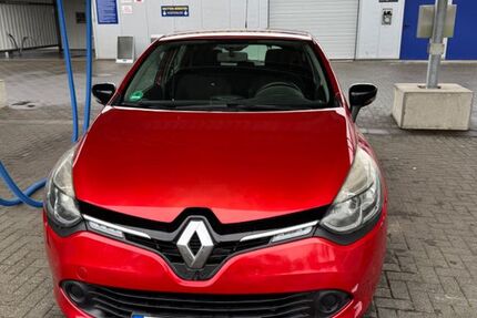 Renault Clio 101.604 km 5.750 &euro; Nettetal 41334