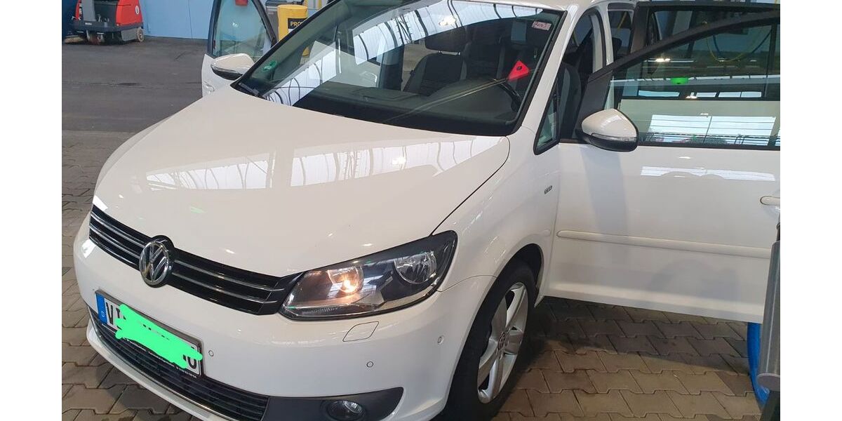 VW Touran 195.000 km 7.000 &euro; Willich 47877