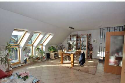 Wohnung Nettetal Sassenfeld - 3 Zimmer, 96 m&sup2;, 900&euro; | Angebot:26102196