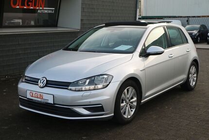 VW Golf 111.345 km 14.990 &euro; Neuss 41469