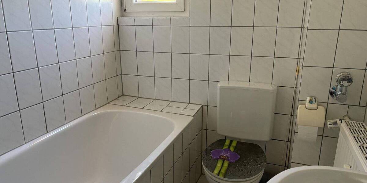Etagenwohnung Neukirchen-Vluyn Neukirchen - 3 Zimmer, 67 m&sup2;, 129.000&euro; | Angebot:26616772