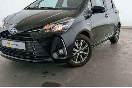 Toyota Yaris 18.090 km 15.460 &euro; Düsseldorf 40599