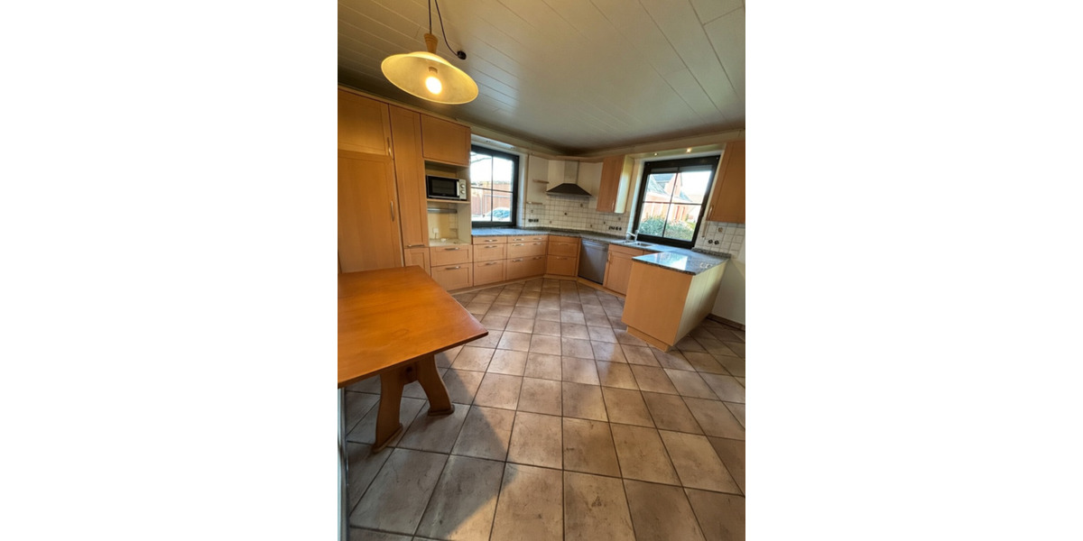 Einfamilienhaus Kevelaer Wetten - 5 Zimmer, 178 m&sup2;, 1.550&euro; | Angebot:25767928