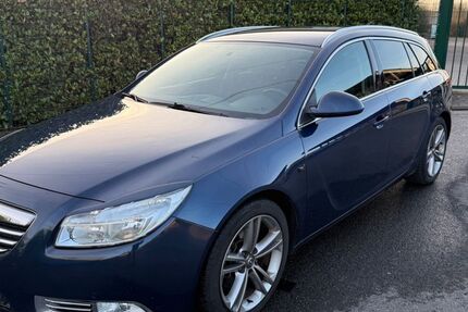 Opel Insignia 140.100 km 6.999 &euro; Kamp-Lintfort 47475