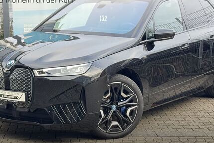 BMW iX 21.666 km 86.880 &euro; Mülheim an der Ruhr 45478