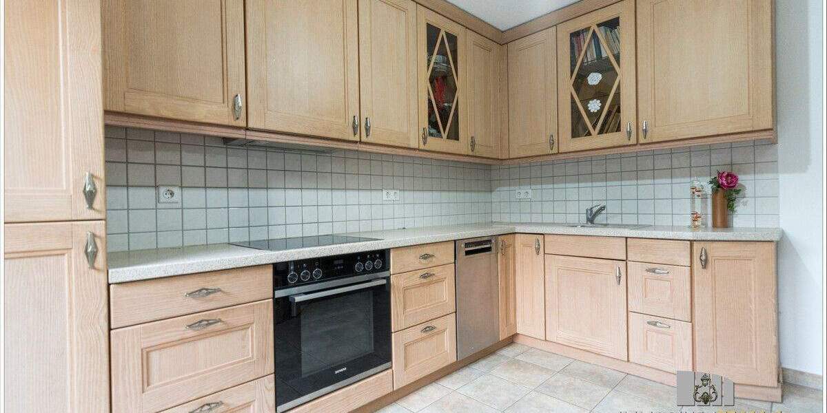 Mehrfamilienhaus, Wohnhaus Duisburg Alt-Walsum - 7 Zimmer, 267 m&sup2;, 598.000&euro; | Angebot:25698261