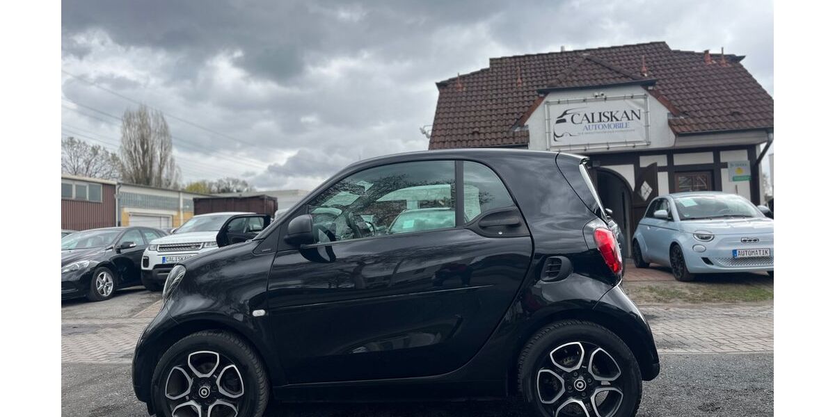 Smart ForTwo 104.854 km 9.790 &euro; Dinslaken 46539