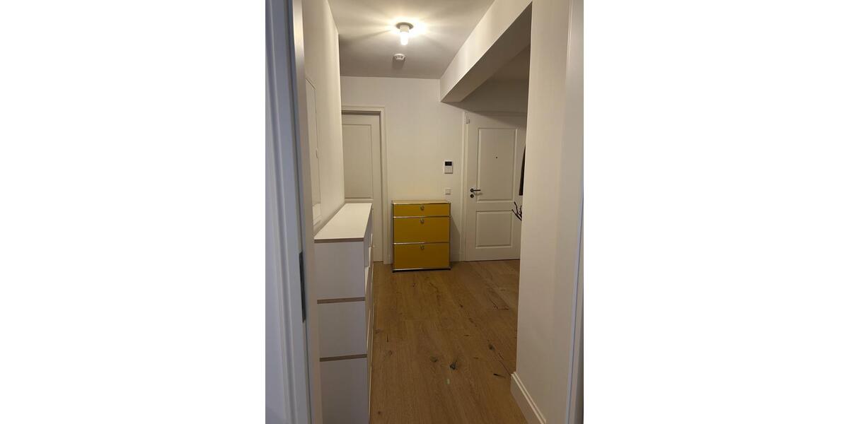 Etagenwohnung Düsseldorf Stadtbezirk 2 - 2 Zimmer, 67 m&sup2;, 1.206&euro; | Angebot:25637319