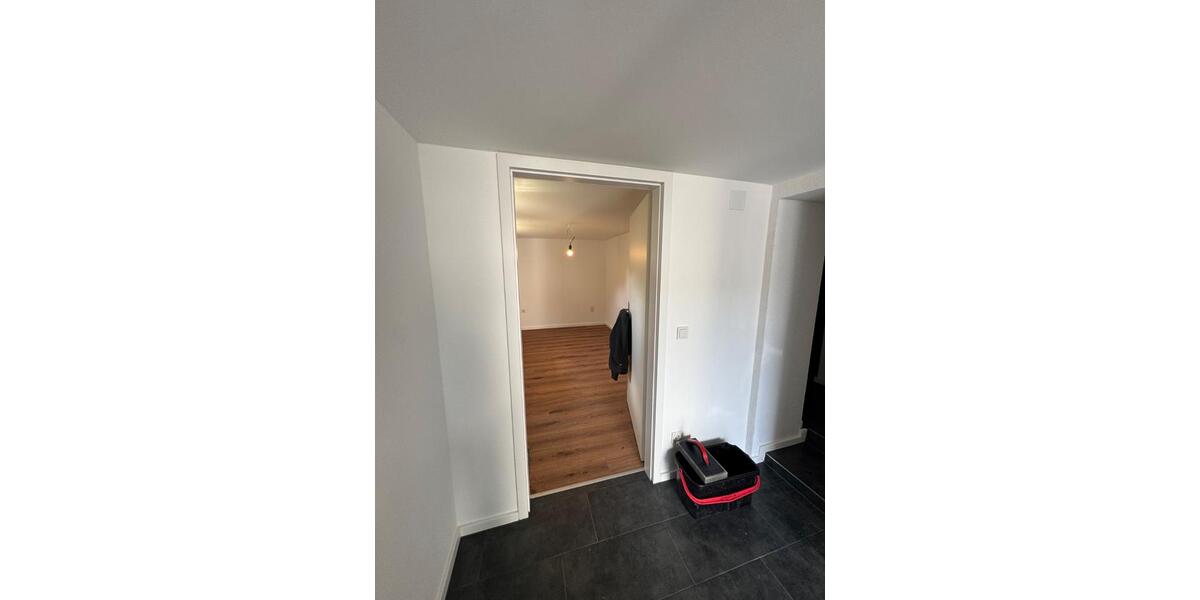 Etagenwohnung Düsseldorf Niederkassel - 4 Zimmer, 106 m&sup2;, 950&euro; | Angebot:26608721