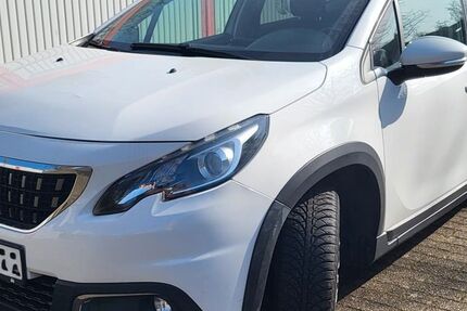 Peugeot 2008 110.000 km 9.390 &euro; Oberhausen 46049