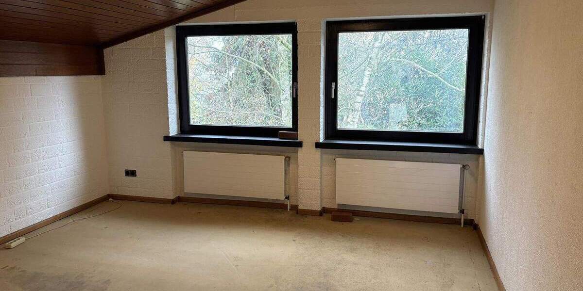 Einfamilienhaus Krefeld Traar - 7 Zimmer, 214 m&sup2;, 750.000&euro; | Angebot:25693386