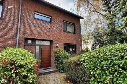 Haus Krefeld Bockum - 5 Zimmer, 123 m&sup2;, 395.000&euro; | Angebot:26569333