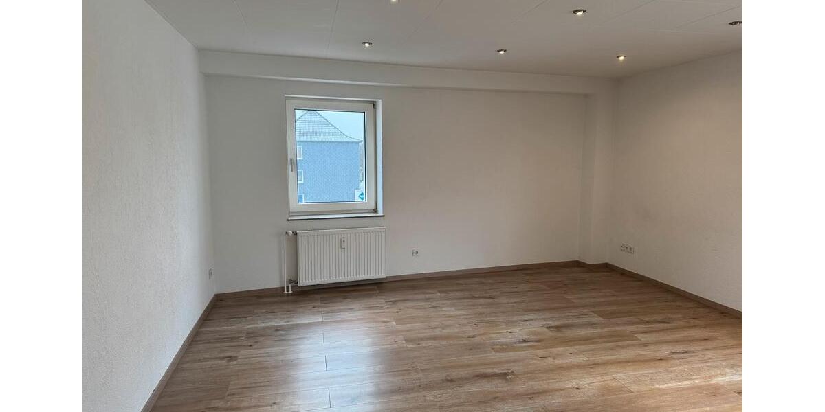 Etagenwohnung Essen Stadtbezirk III - 2 Zimmer, 62 m&sup2;, 695&euro; | Angebot:25195634