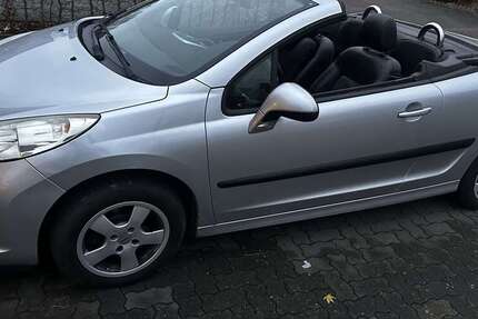 Peugeot 207 83.000 km 5.200 &euro; kevelaer 47623