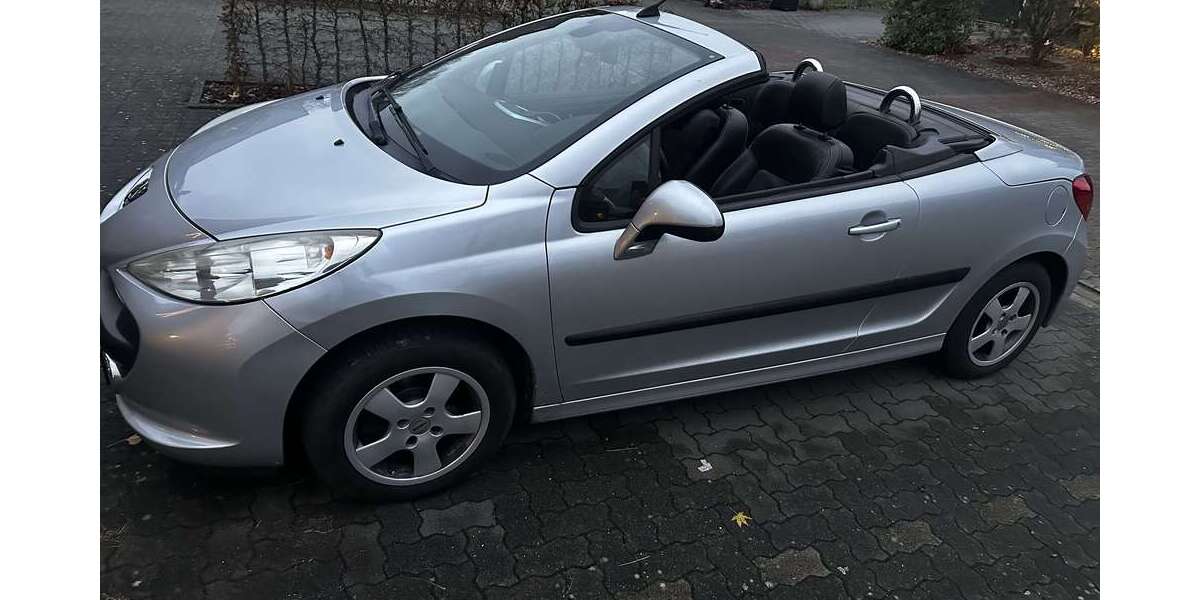 Peugeot 207 83.000 km 5.200 &euro; kevelaer 47623