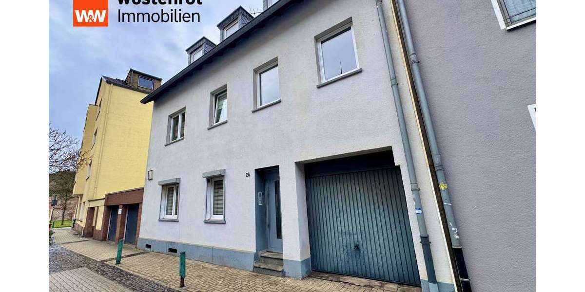 Einfamilienhaus Duisburg - 9 Zimmer, 220 m&sup2;, 449.000&euro; | Angebot:25466202