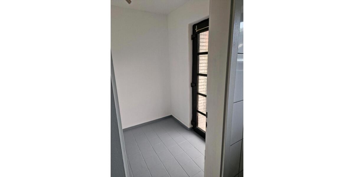 Etagenwohnung Kamp-Lintfort Lintfort - 2 Zimmer, 40 m&sup2;, 800&euro; | Angebot:26603565