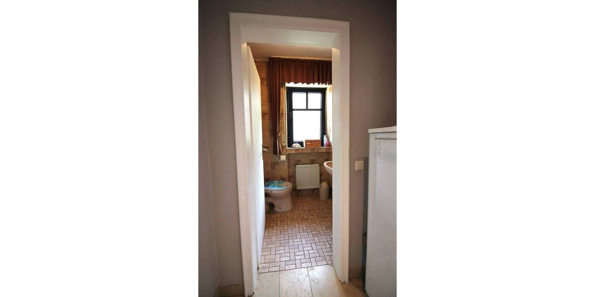 Mehrfamilienhaus, Wohnhaus Rheinberg Ossenberg - 7 Zimmer, 257 m&sup2;, 550.000&euro; | Angebot:25670152