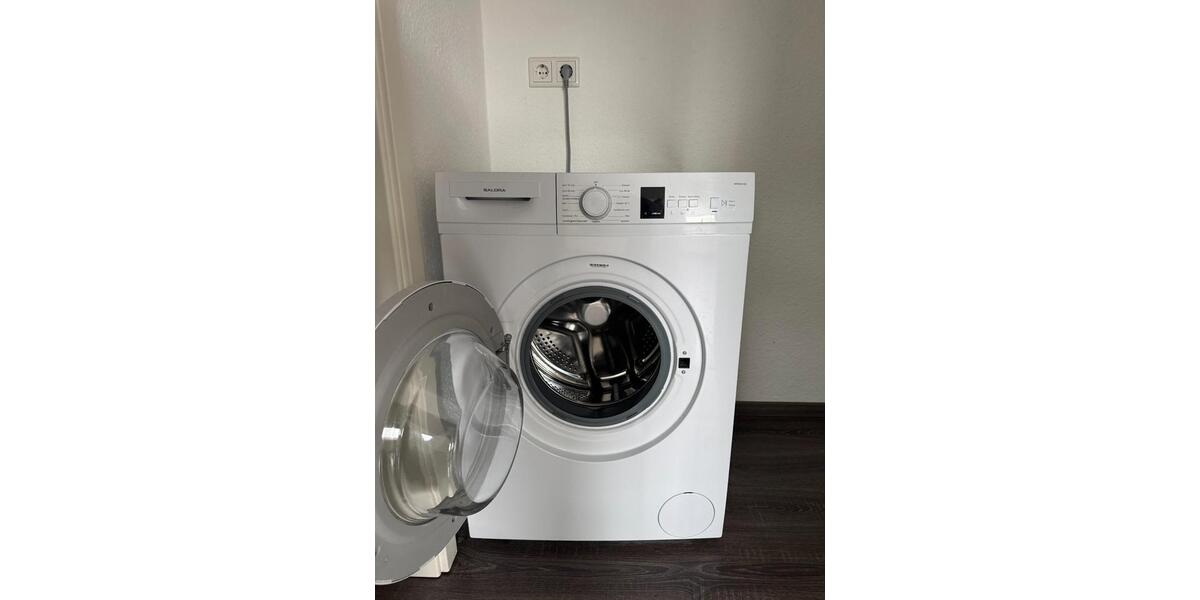 Dachgeschoßwohnung Krefeld Benrad - 2 Zimmer, 60 m&sup2;, 750&euro; | Angebot:26623850
