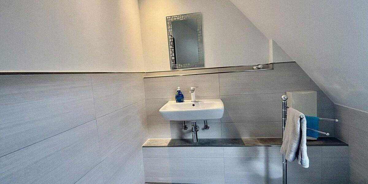 Reihenmittelhaus Krefeld Hüls - 4 Zimmer, 136 m&sup2;, 486.000&euro; | Angebot:25654258