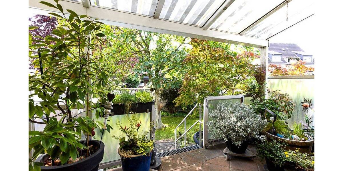 Mehrfamilienhaus, Wohnhaus Düsseldorf Oberbilk - 2.400.000&euro; | Angebot:25778041