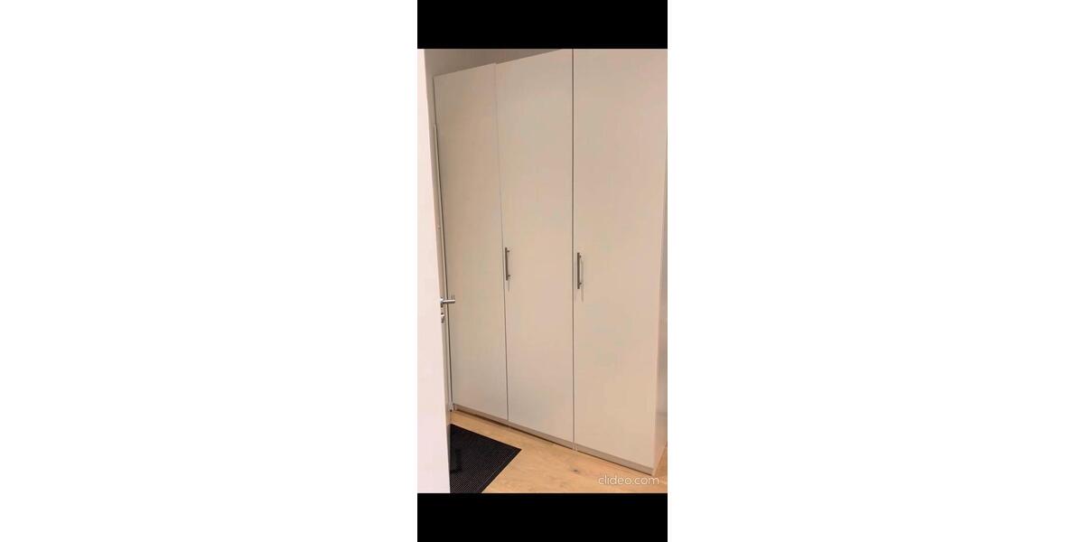 Etagenwohnung Düsseldorf Düsseltal - 1 Zimmer, 38 m&sup2;, 925&euro; | Angebot:26033808