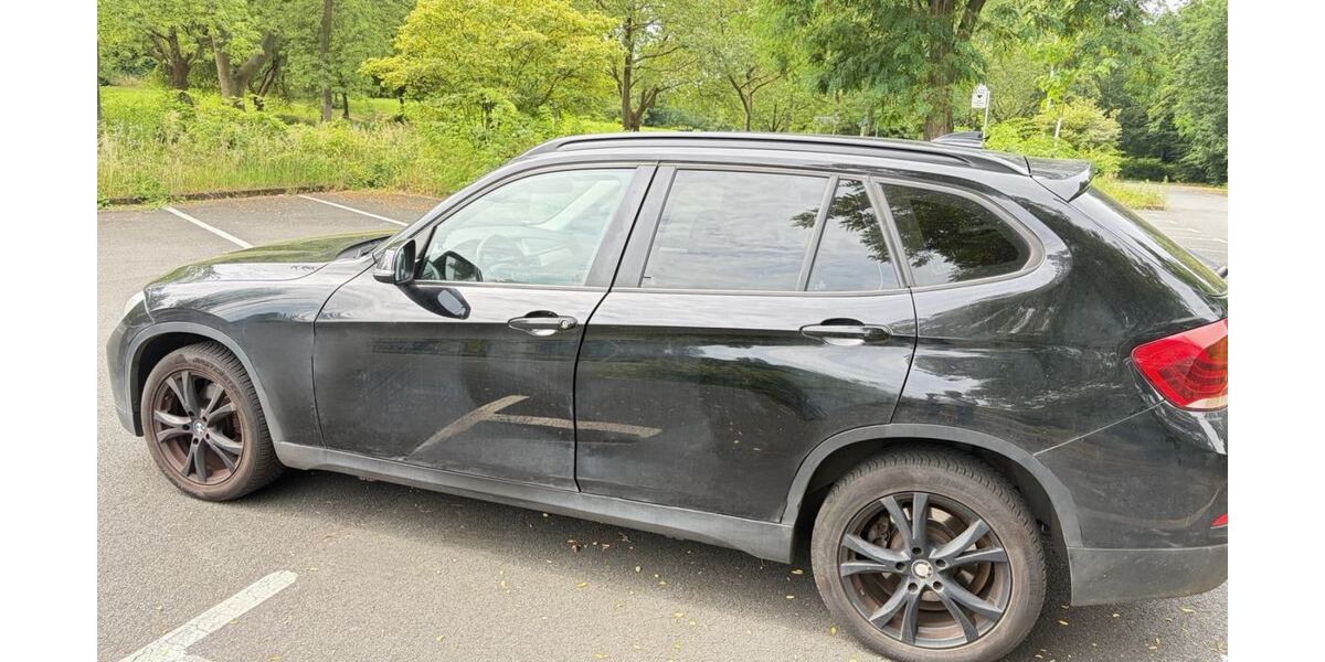 BMW X1 260.000 km 6.400 &euro; Oberhausen 46045