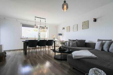 Haus Moers Moers-Mitte - 4 Zimmer, 249.000&euro; | Angebot:25654362