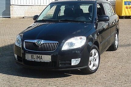 Skoda Fabia 149.000 km 3.999 &euro; Düsseldorf 40470