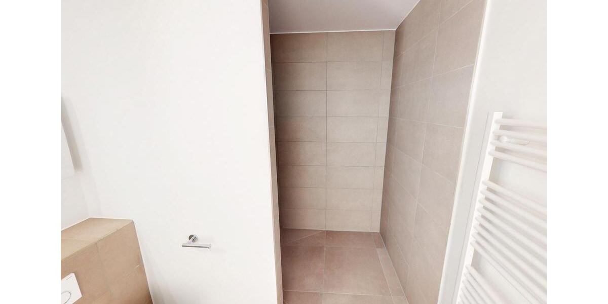 Erdgeschoßwohnung Düsseldorf Stadtbezirk 3 - 2 Zimmer, 60 m&sup2;, 1.215&euro; | Angebot:25991740