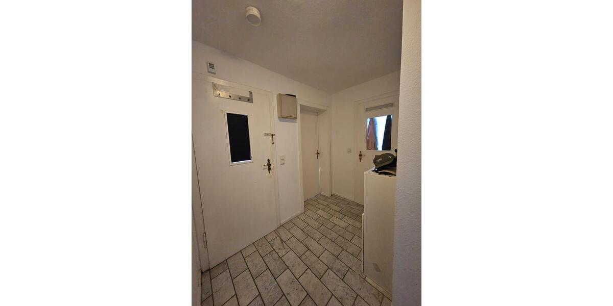 Erdgeschoßwohnung Moers - 2 Zimmer, 73 m&sup2;, 590&euro; | Angebot:26618852