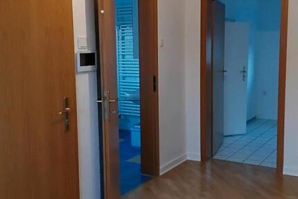 Wohnung Essen Stadtbezirk II - 2.5 Zimmer, 67 m&sup2;, 840&euro; | Angebot:25841713