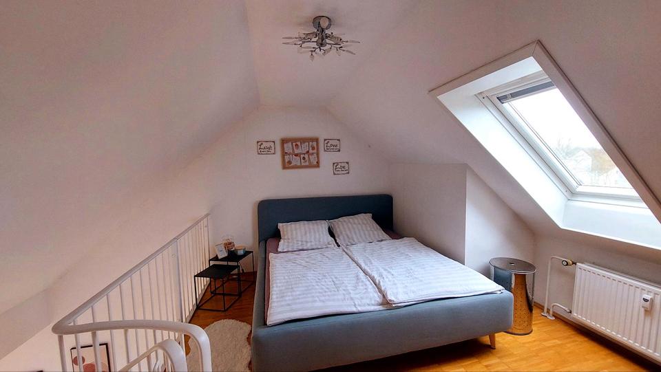 Dachgeschoßwohnung Ratingen Tiefenbroich - 3 Zimmer, 55 m&sup2;, 930&euro; | Angebot:25844828