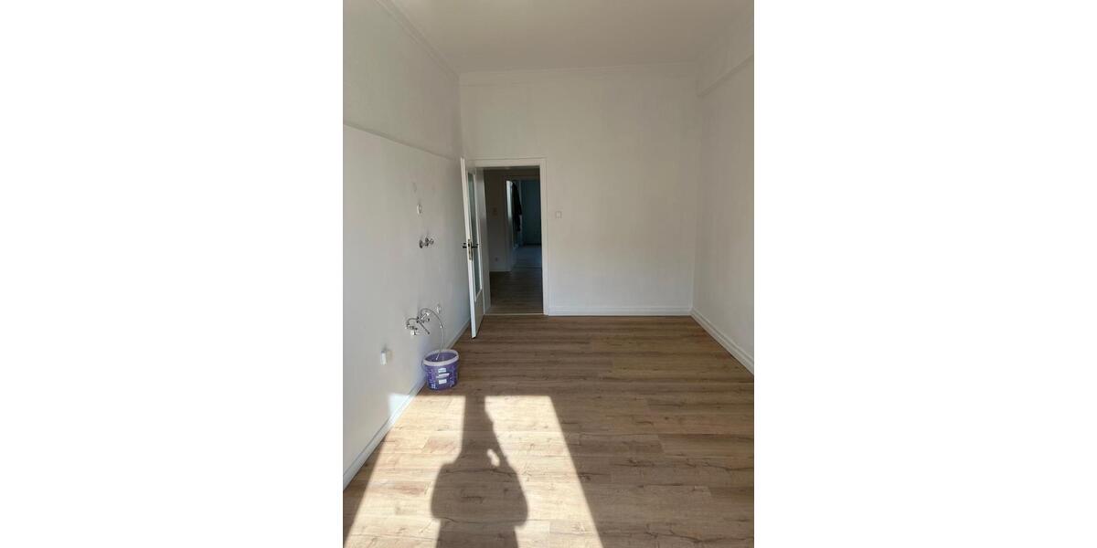 Etagenwohnung Duisburg Duisburg-Mitte - 3 Zimmer, 95 m&sup2;, 1.406&euro; | Angebot:25854410