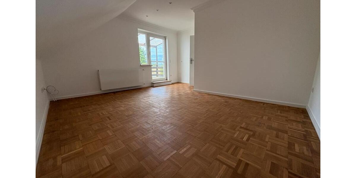 Etagenwohnung Xanten - 3 Zimmer, 89 m&sup2;, 1.160&euro; | Angebot:26552502
