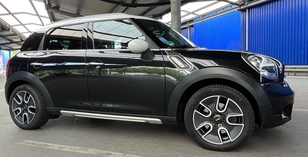 Mini Countryman S (Cooper) 170.000 km 11.000 &euro; Düsseldorf 40472