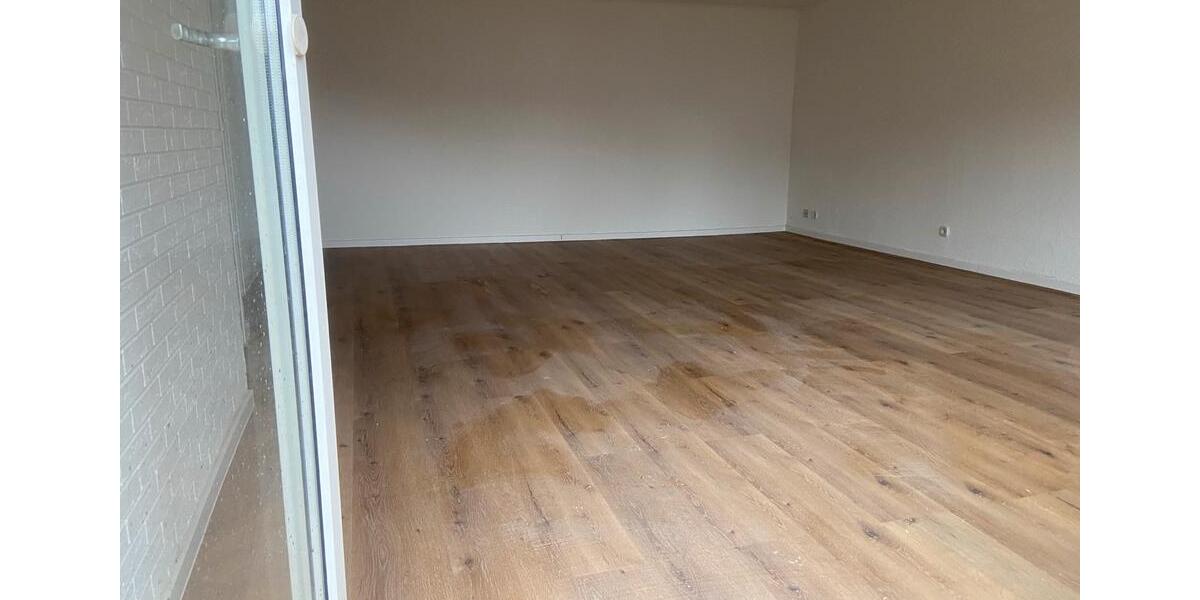 Etagenwohnung Dinslaken Lohberg - 2 Zimmer, 90 m&sup2;, 1.178&euro; | Angebot:25616604