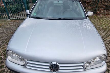 VW Golf 224.826 km 750 &euro; Nettetal 41334