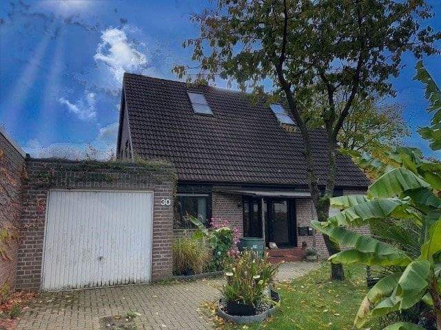 Mehrfamilienhaus, Wohnhaus Kempen - 6 Zimmer, 155 m&sup2;, 399.000&euro; | Angebot:25693366