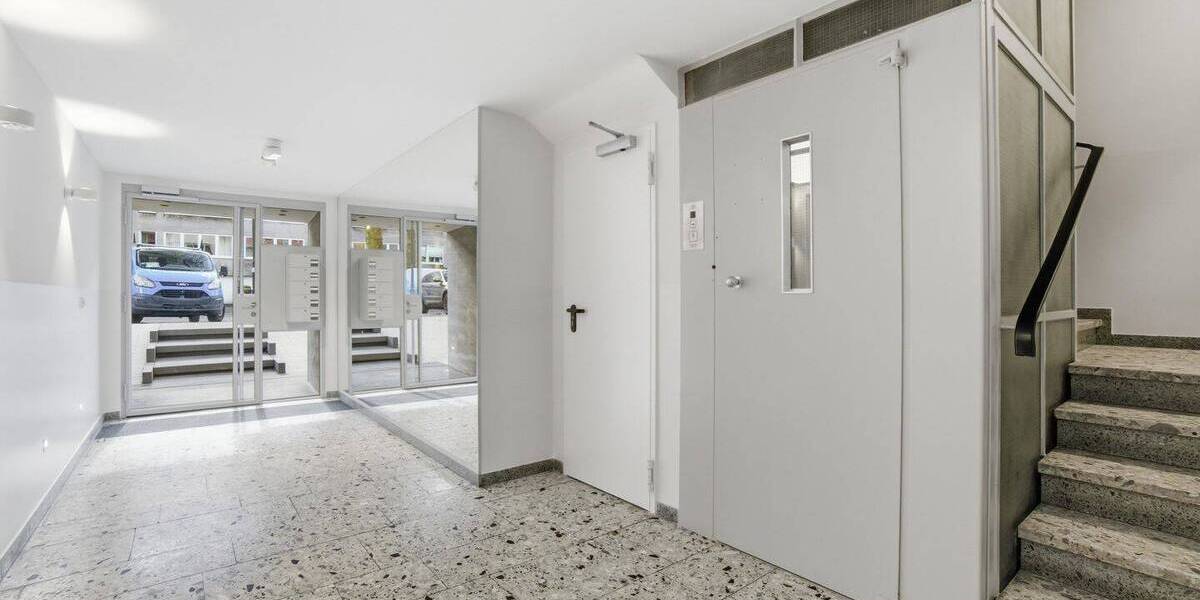 Etagenwohnung Düsseldorf Düsseltal - 5 Zimmer, 142 m&sup2;, 798.000&euro; | Angebot:25970446