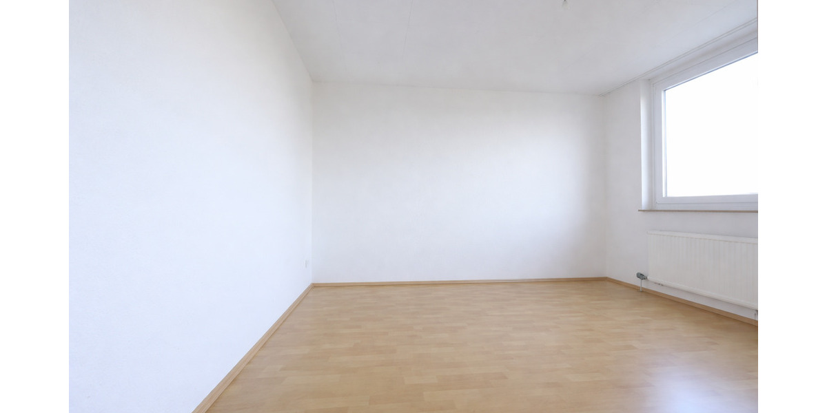 Etagenwohnung Duisburg Hochheide - 3 Zimmer, 87 m&sup2;, 110.000&euro; | Angebot:25798808