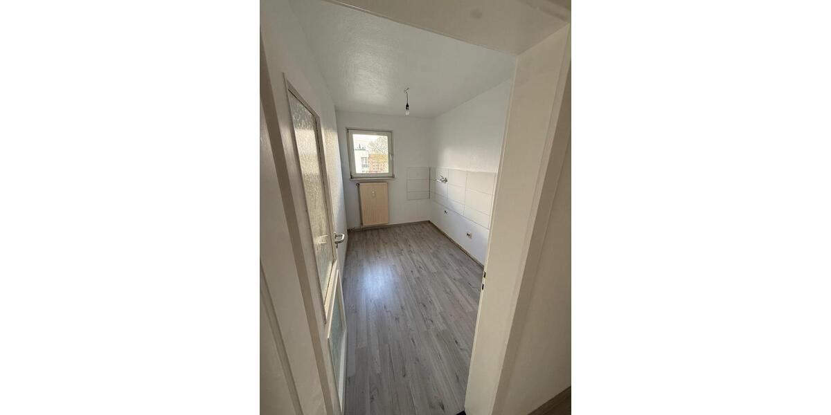 Etagenwohnung Duisburg Hamborn - 2.5 Zimmer, 49 m&sup2;, 414&euro; | Angebot:25967601