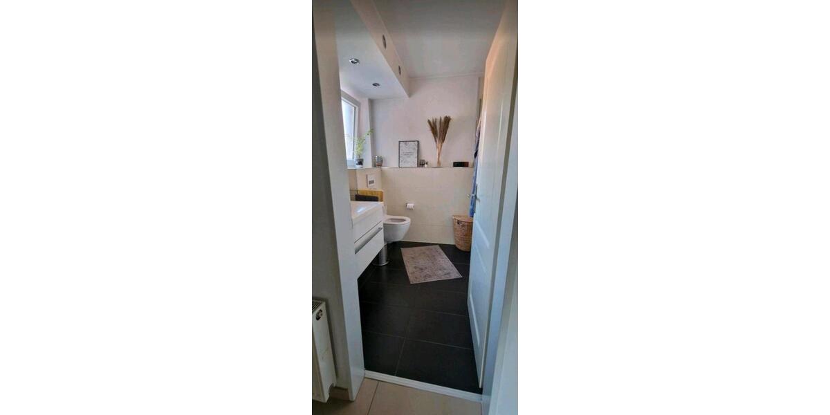 Hochparterre Krefeld Gartenstadt - 3 Zimmer, 96 m&sup2;, 1.450&euro; | Angebot:25974960