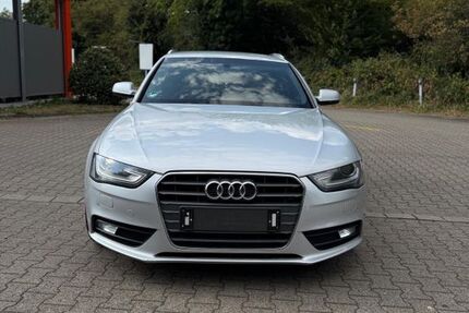 Audi A4 252.000 km 7.500 &euro; Oberhausen 46045