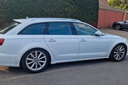 Audi A6 Allroad 155.923 km 18.899 &euro; Neuss 41464