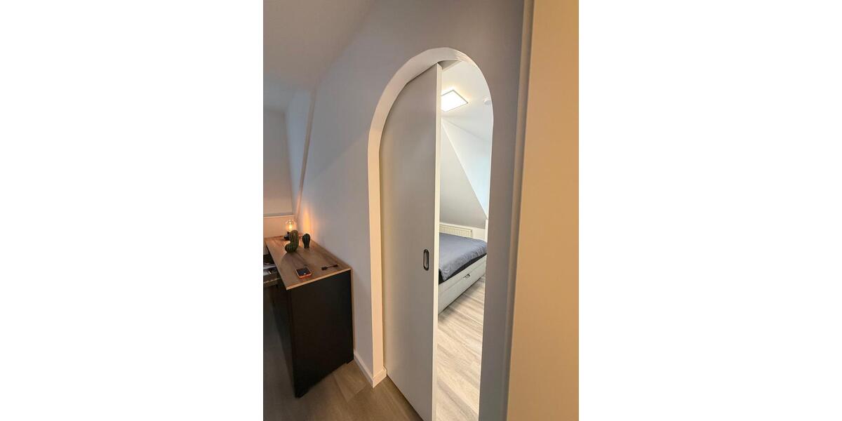 Dachgeschoßwohnung Essen Stadtbezirk III - 2 Zimmer, 53 m&sup2;, 1.480&euro; | Angebot:25247983