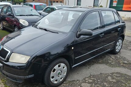 Skoda Fabia 66.000 km 1.999 &euro; Krefeld 47807
