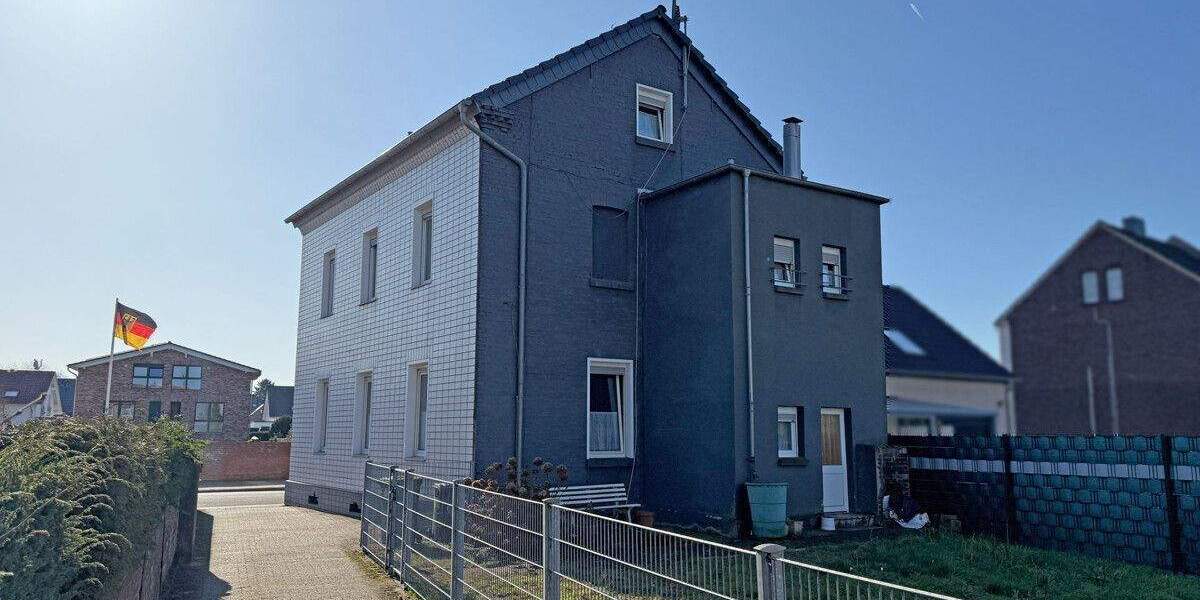 Doppelhaushälfte Duisburg Baerl - 5 Zimmer, 141 m&sup2;, 225.000&euro; | Angebot:25684462